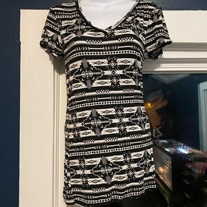 Southwestern pattern v neck